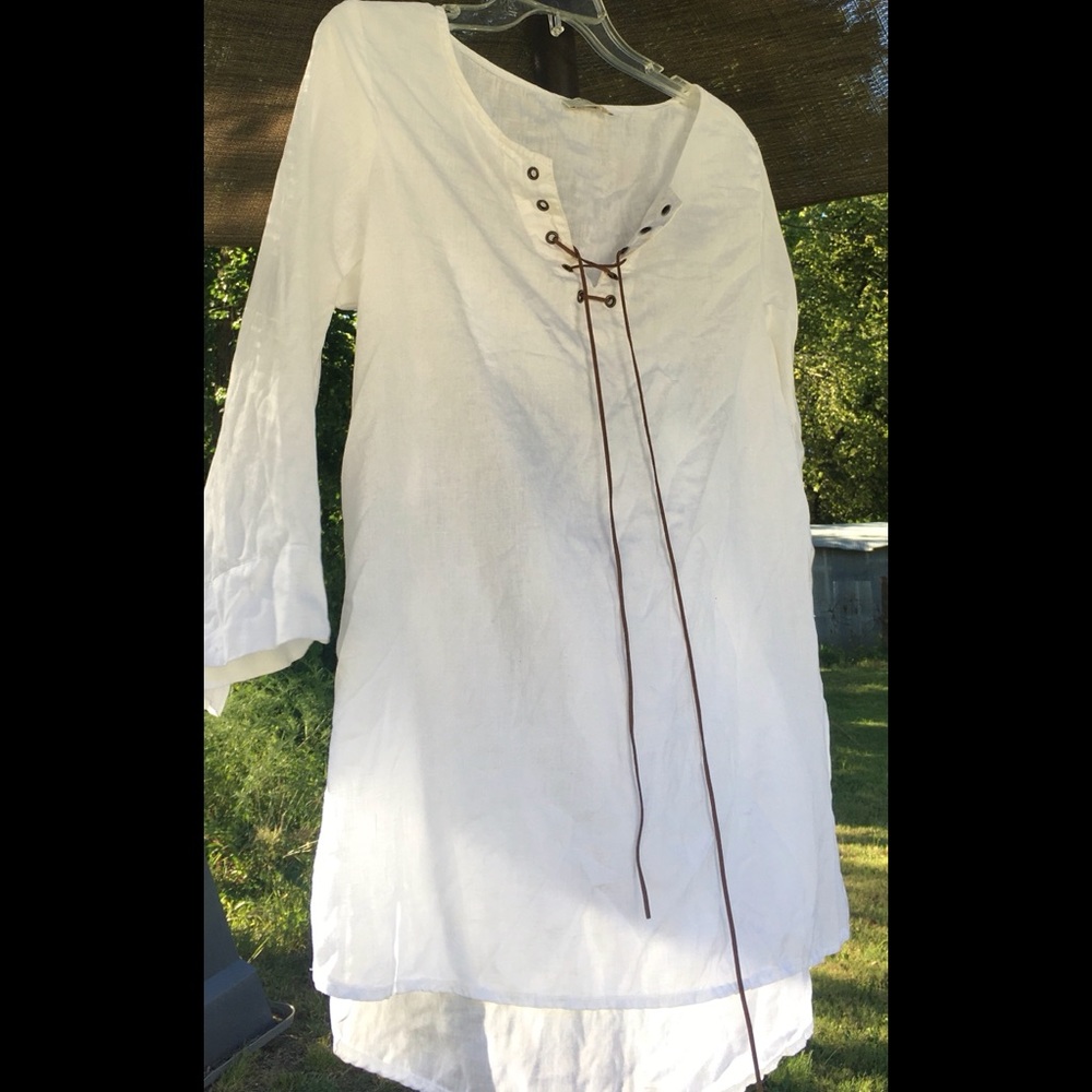 100% Linen Quarter Sleeve White Top- Leather String Neck